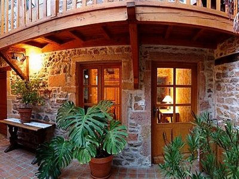 Contact Hotels Le Savigny & Spa Blacé Екстериор снимка