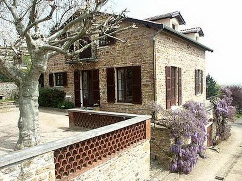 Contact Hotels Le Savigny & Spa Blacé Екстериор снимка