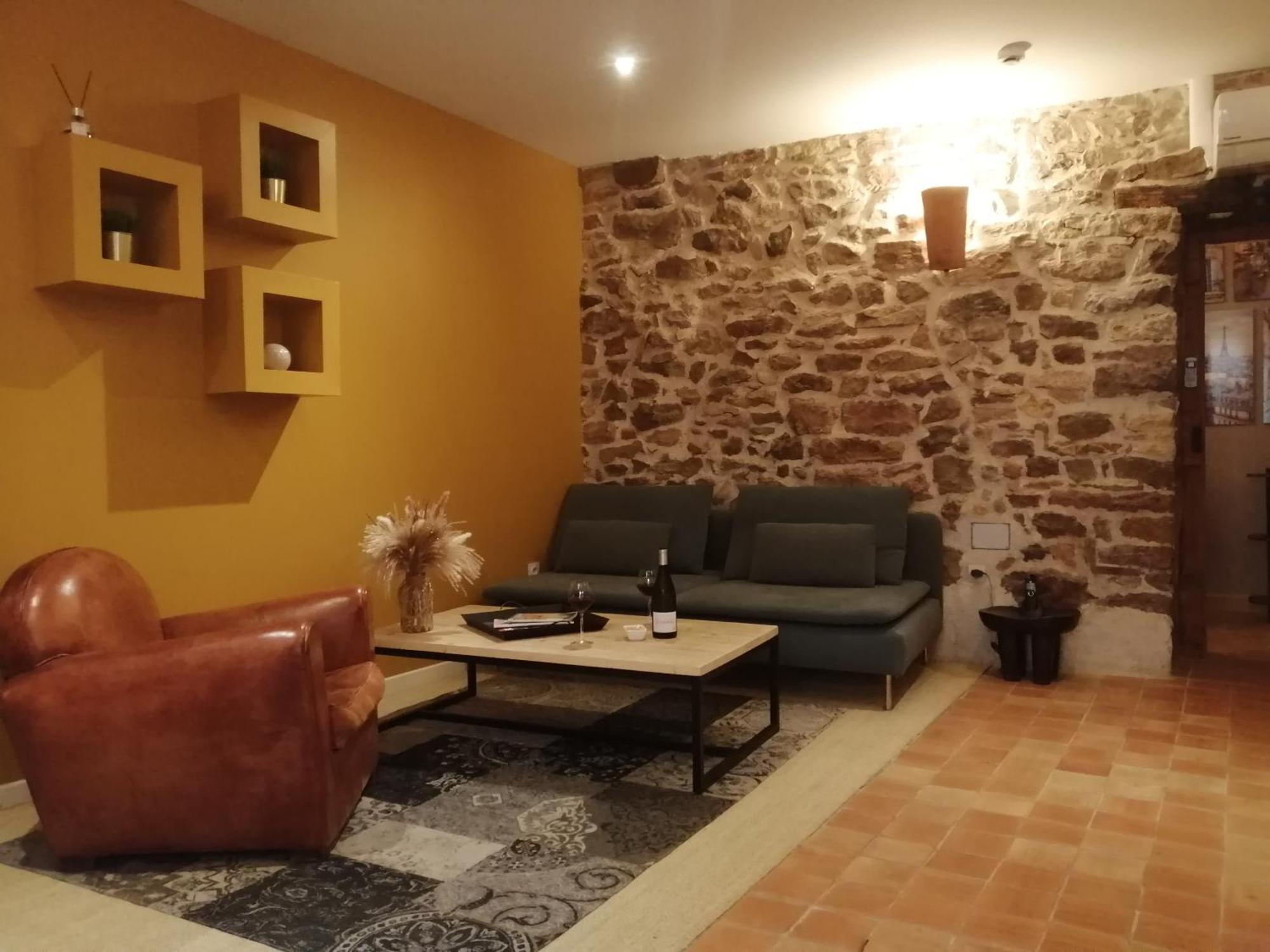 Contact Hotels Le Savigny & Spa Blacé Екстериор снимка