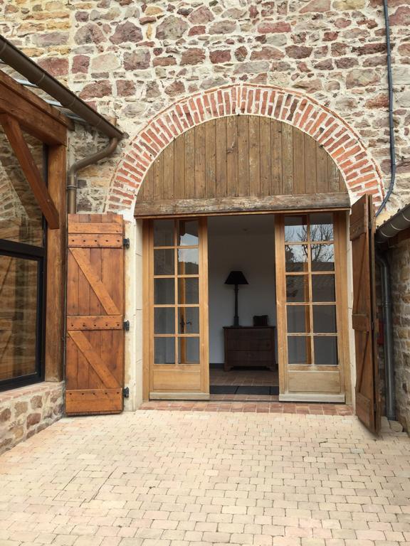 Contact Hotels Le Savigny & Spa Blacé Екстериор снимка